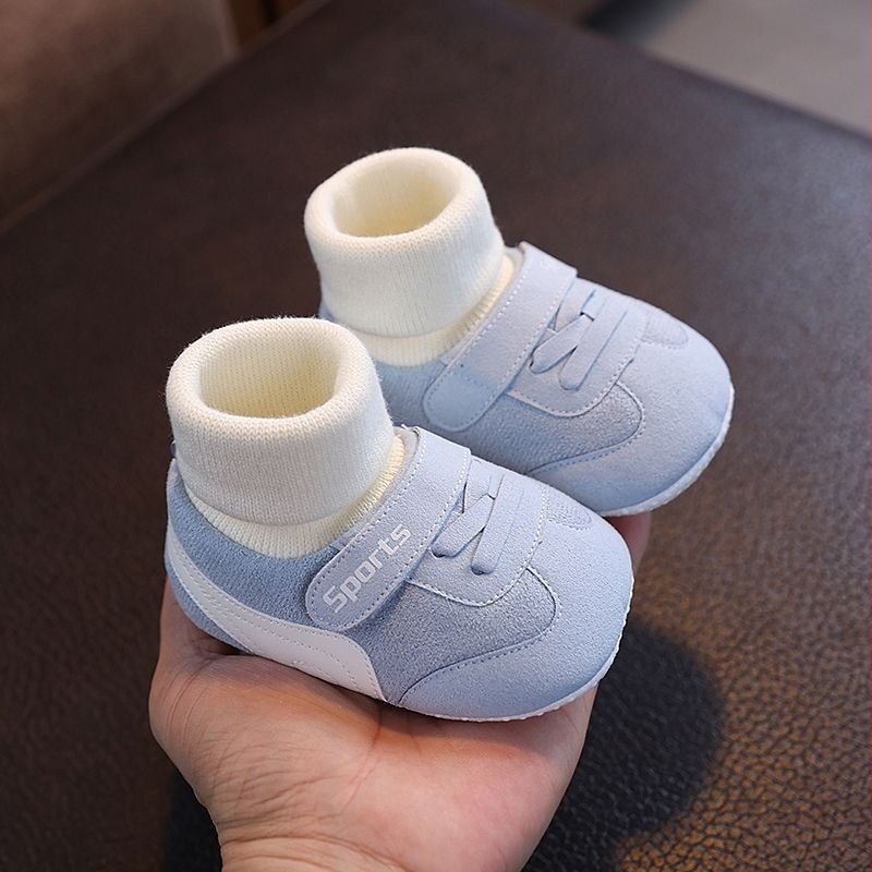 Pantofi pentru copii mici cu partea superioară din bumbac, înălțime peste gleznă, pentru 12–36 luni, mențin încălzirea (Partea superioară din bumbac; Înălțime peste gleznă; 12–36 luni; Mențin încălzirea)