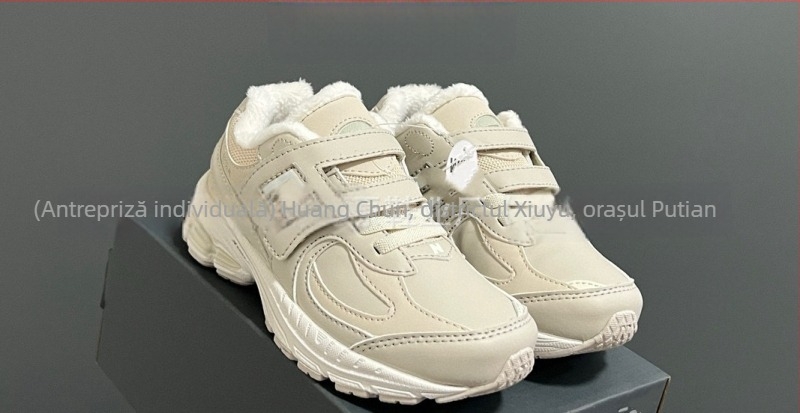 Pantofi de alergare pentru copii, cu fleece; Velcro închidere; partea superioară: velur + piele sintetică + țesătură; talpă: cauciuc EVA PU; ușori, anti-derapare, durabili și amortizanți.