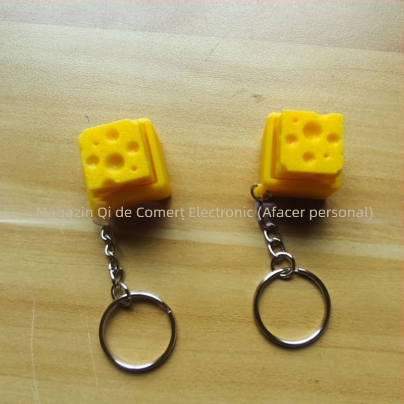 Breloc inspirat de brânză și tastatură mecanică, relaxare a stresului, plastic, stil modern minimalist