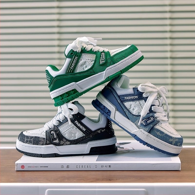 Pantofi pentru copii cu talpă subțire, partea superioară Ultrafilm din piele, talpă din cauciuc, închidere Velcro, respirabili, anti-derapare