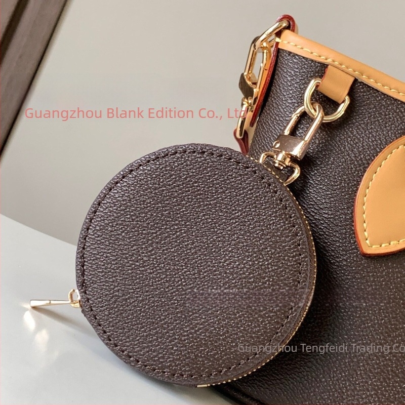 Geantă mică Neverfull Bb din piele naturală, formă orizontală pătrată, fermoar, căptușeală din pânză, o singură curea de umăr