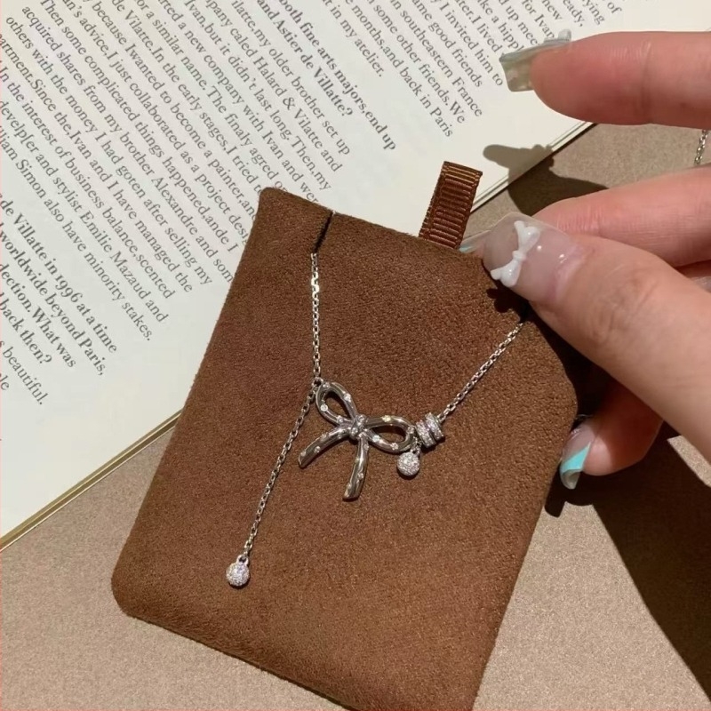 Colier din argint 925 cu design geometric și lanț încrucișat, placare electroplatină, brand Nagi, stil lux lejer