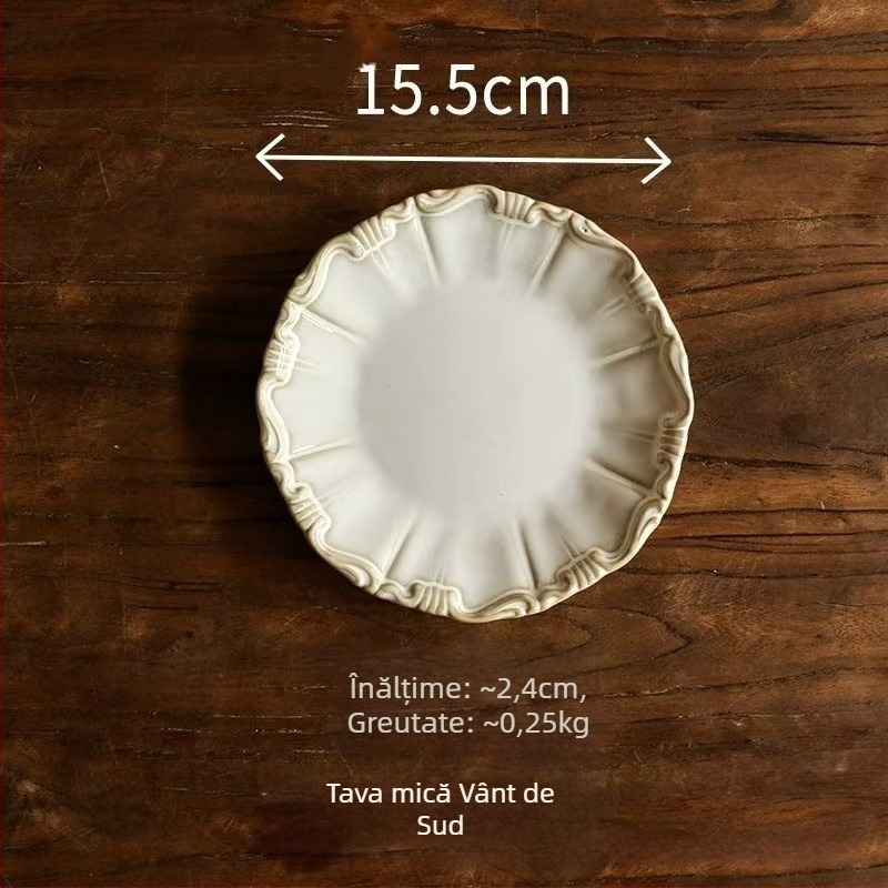 Farfurie din porțelan, finisaj glazurat la cuptor, model în dungi, formă tip dantelă, stil retro-lux