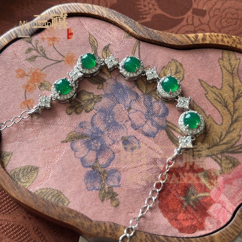 Brățară din agată cu zirconiu pentru femei – design geometric, stil proaspăt și dulce, Henan, primăvara 2025