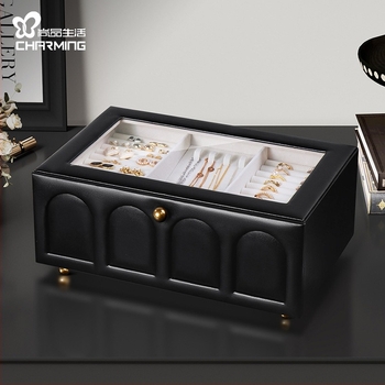 Cutie bijuterii sp01321 — din piele, dură, cu trei niveluri și capac rabatabil