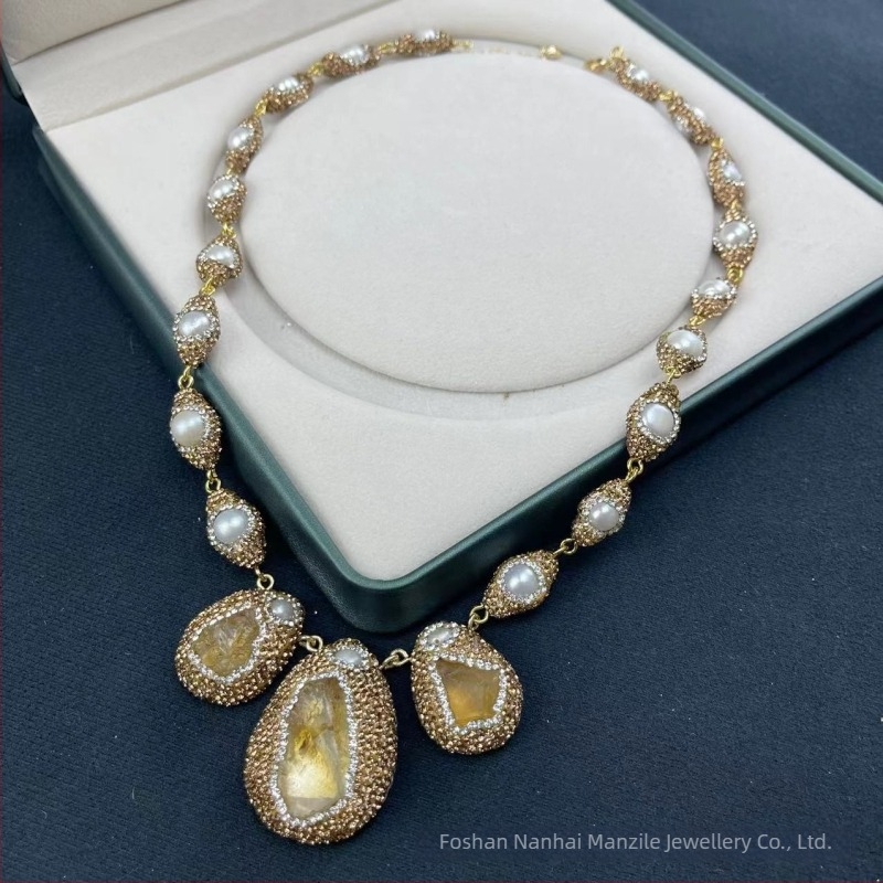 Set de bijuterii din patru piese cu cristal natural de citrin și perle Baroque, lanț cu perle, model stele și lună, design original îndrăzneț