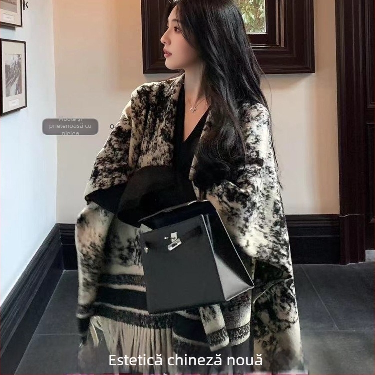 Șal pentru femei — mătase cu imprimeu floral, stoc disponibil, lansare iarnă 2025, fără prelucrare, potrivit pentru primăvară