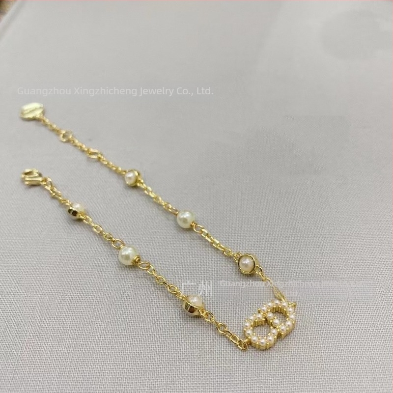 Brățară feminină cu cristale perlate și design text (litere/numere), placare cu cupru, electroplacare