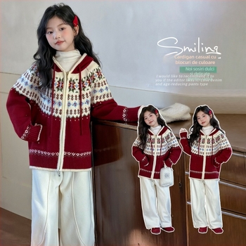 Cardigan tricotat din bumbac pentru fetițe, cu glugă, fermoar frontal, model Cartoon, colecția de iarnă 2025