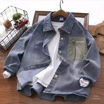 Cămașă de denim pentru băieți cu țesătură corduroy, imprimeu cu litere, glugă detașabilă, primăvara 2025 (Țesătură corduroy; Imprimeu cu litere; Glugă detașabilă; Primăvara 2025; Pentru vârsta 1–3 ani)