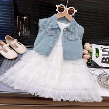 Set din două piese pentru fete: top din denim fără mâneci + fustă cu plasă, vară 2025, pentru copii 3–8 ani, amestec poliester 50%, țesătură cu tratare moale