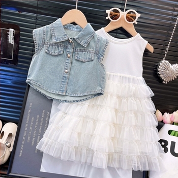 Set din două piese pentru fete: top din denim fără mâneci + fustă cu plasă, vară 2025, pentru copii 3–8 ani, amestec poliester 50%, țesătură cu tratare moale