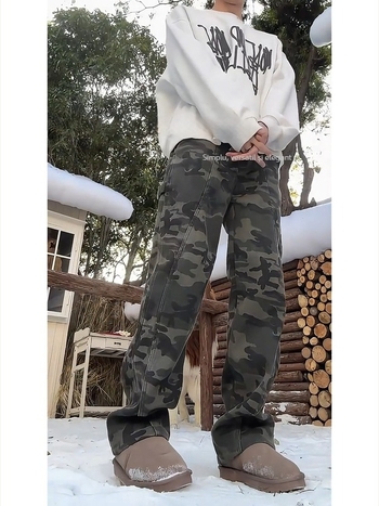 Jeansi denim pentru bărbați, croială dreaptă cu micro-flare, bumbac 72%, fermoar