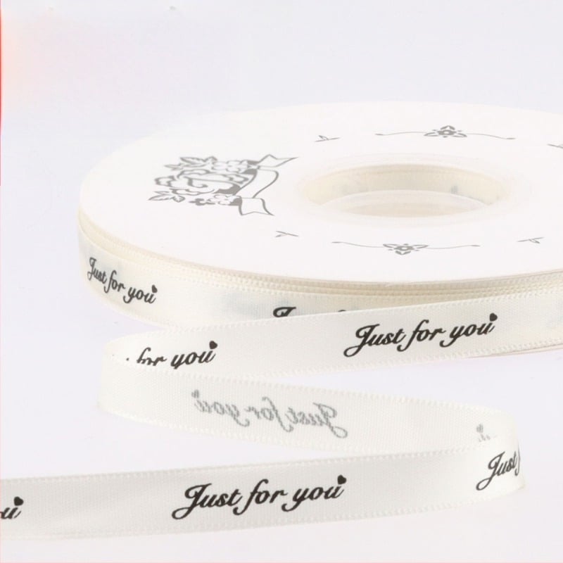 Ribbon poliester de la Qianmina pentru ambalarea cadourilor, ambalarea prăjiturilor, decorațiuni de nuntă și buchete de flori