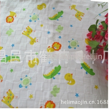 Prosop de baie pentru bebeluși din fibre de bambus, țesătură cu fagure dublu, fără agenți fluorescenți, 170–200 g, fire 32, conținut 99% bumbac