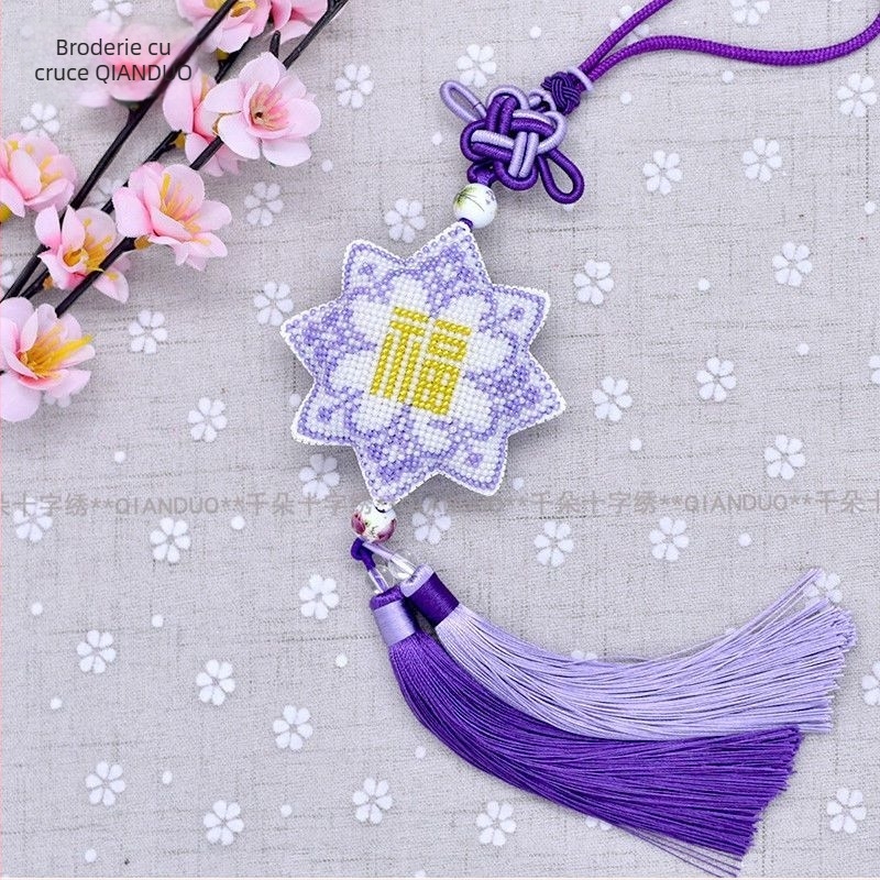 Pandantiv auto cu broderie cross-stitch și mărgele, stil pastoral, țesătură de broderie 9ct, brand Unique, foaie de plastic