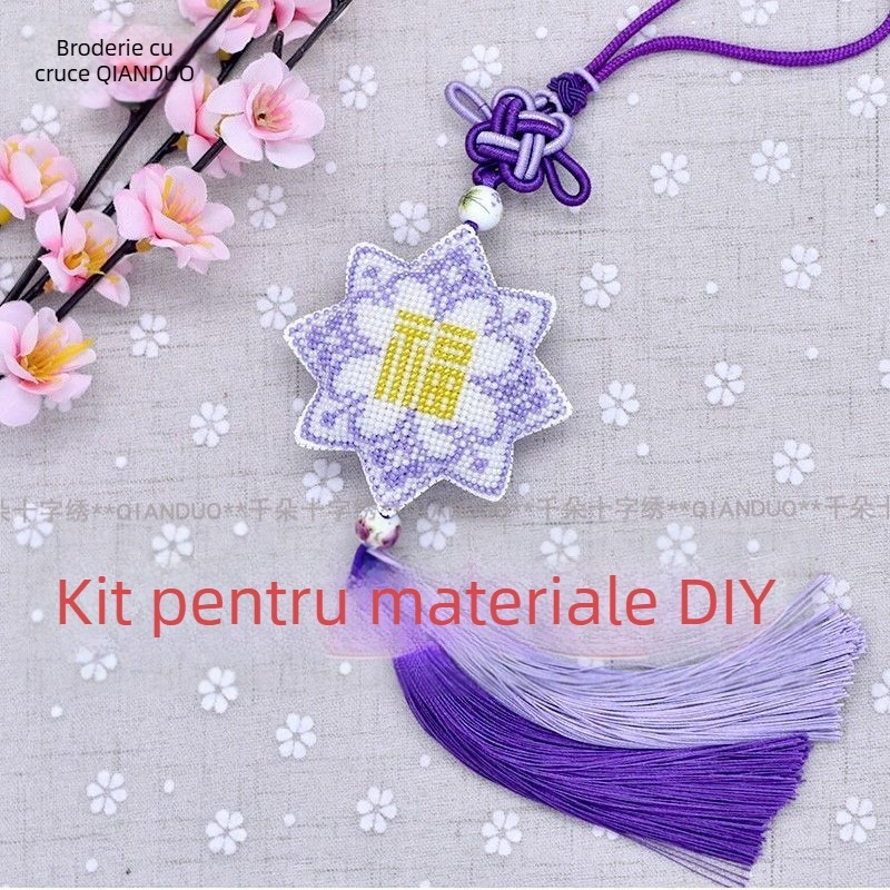 Pandantiv auto cu broderie cross-stitch și mărgele, stil pastoral, țesătură de broderie 9ct, brand Unique, foaie de plastic