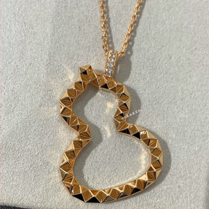 Colier din argint 925, cu pandantiv gol în formă de dovleac, lanț O, 6 g