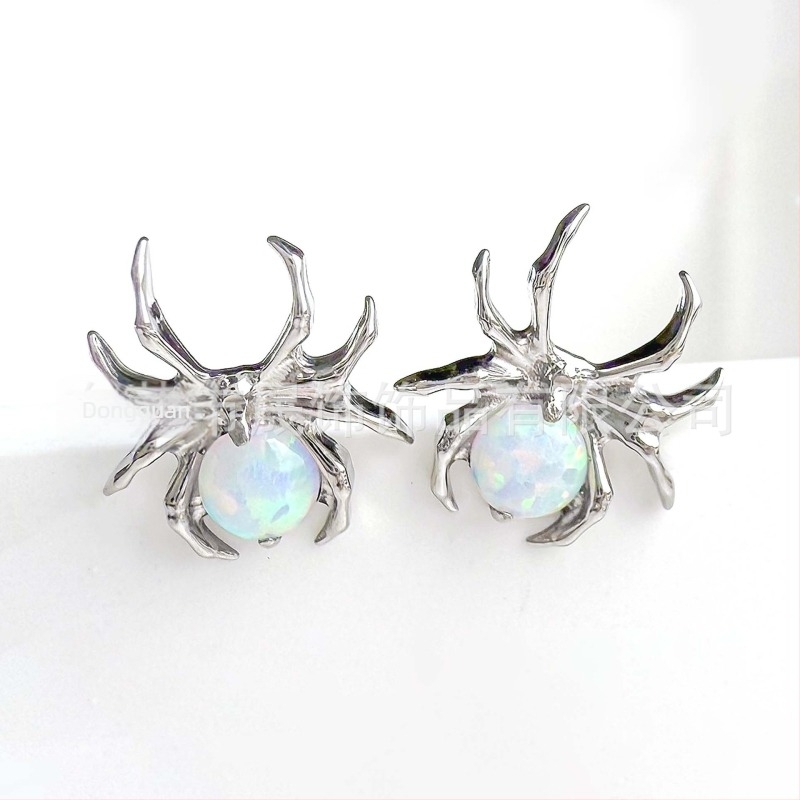 Cercei cu opal, design geometric cu bezel-set, aliaj titan G23