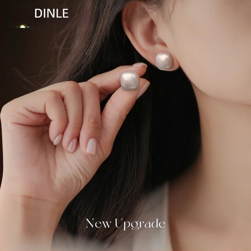 Colier cu perlă artificială, formă geometrică, lanț răsucit, pandantiv din cupru, finisaj electroplatat