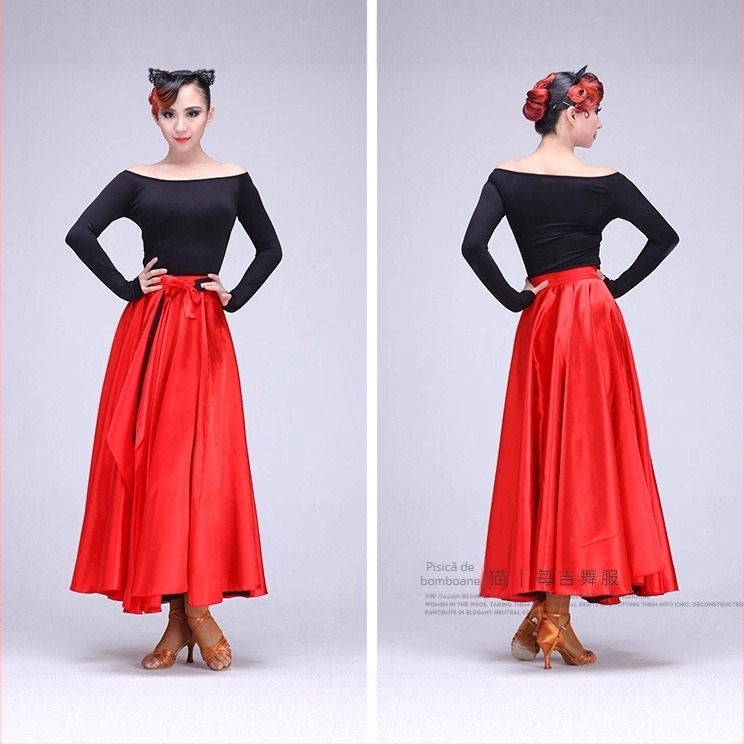 Costum de antrenament pentru dans latin pentru femei, cu fustă jumătate pentru Paso Doble – Primăvara 2025, țesătură poliester 95%+, croială compozită, stil etnic