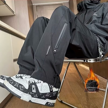 Pantaloni bărbați drepti, talie medie, cu curea, amestec din fibre chimice, elasticitate ridicată