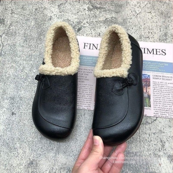 Pantofi femei din piele microfibră, Slip-On, talpă plată, căptușeală din fleece, vârf în formă de pește, gât mediu, talpă TPR