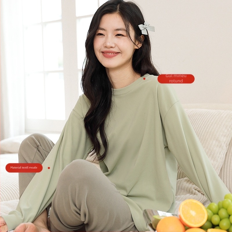 Set de pijamale feminin, top cu mânecă lungă și pantaloni, pentru toamnă-iarnă, poliester 90–95%, greutate țesătură 121–140 g/m2, guler rotund, pentru uz casnic