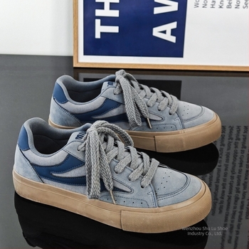 Sneakers bărbați cu talpă joasă, din materiale amestecate | Închidere cu șireturi | Talpă din cauciuc vulcanizat | Interior din plasă