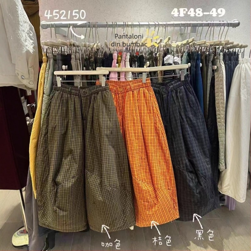 Pantaloni din bumbac cu carouri, croi larg, lungime cropped, stil japonez casual