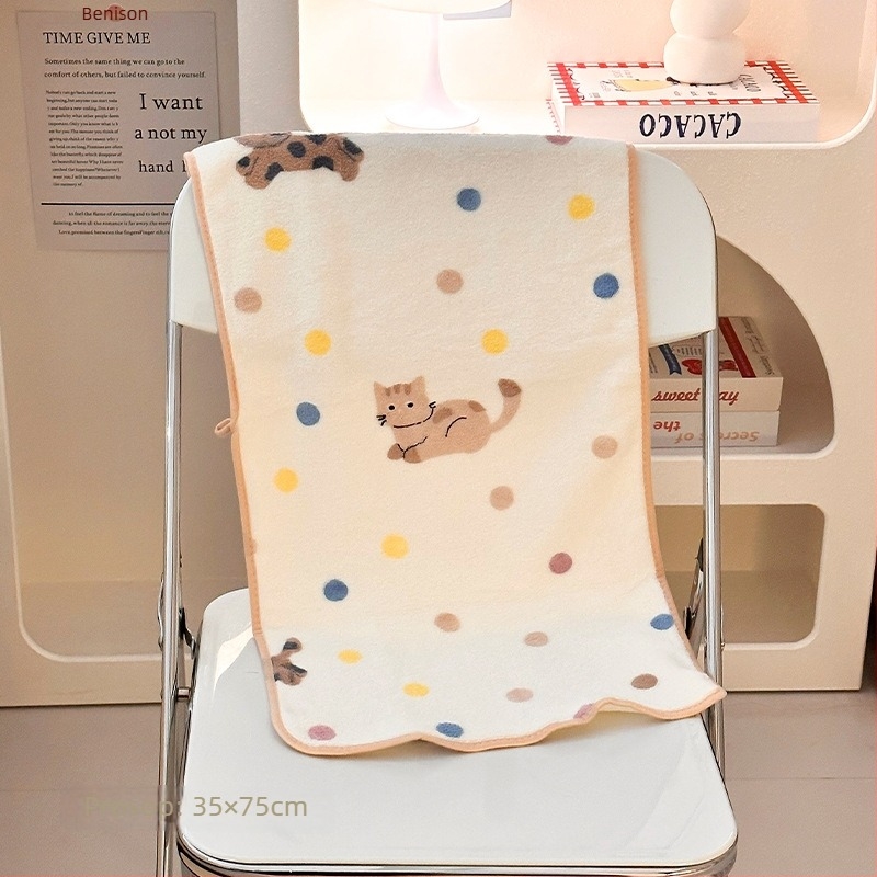 Prosop de baie cu design de pisică desenată, fleece coral, 400–500 g, 32 fire, cusături de margine și țesătură simplă