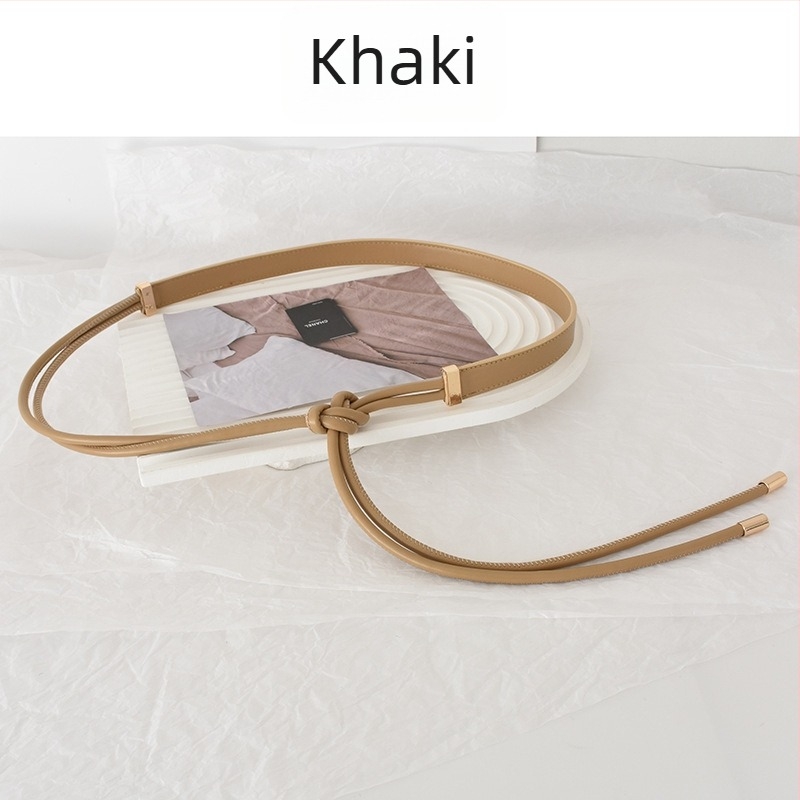 Curea de tip șnur din imitație de piele pentru paltoane, pulovere și rochii | Material: piele sintetică; Material cataramă: PU/imitație de piele; Închidere: curea; Lățime: 2–4 cm; Stil: design original