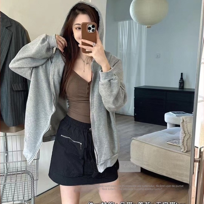 Camisolă croptop cu decolteu în V, bretele sling, cu bureți de umplutură, material rayon