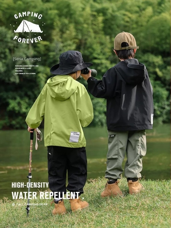 Geacă de exterior pentru copii, impermeabilă cu glugă, respirabilă 5000mm, 100% poliester, croi lejer