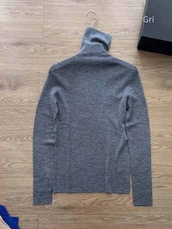 Pulover de damă din lână, croială slim, guler înalt, mâneci lungi, lungime medie (Lână 95%+, Croială slim, Guler înalt, Mâneci lungi, Lungime medie)