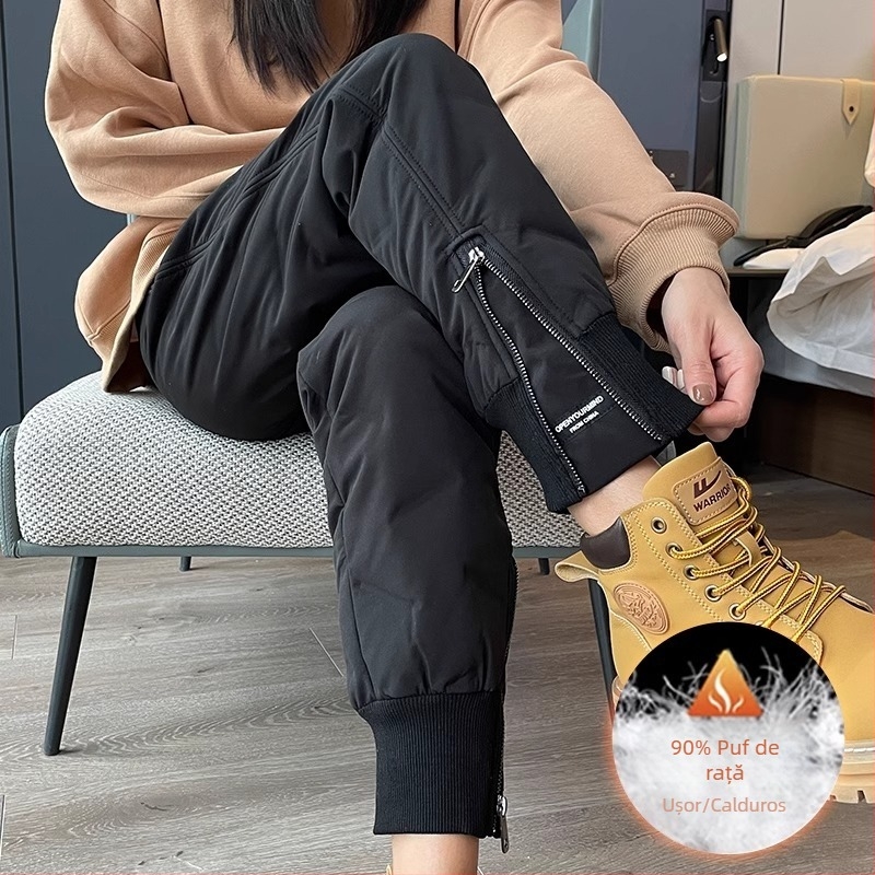 Pantaloni de damă cu puf alb de rață, talie înaltă, croială lejeră tip haimer, exterior din nylon, model de iarnă 2025