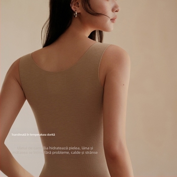 Top termic pentru femei cupe integrate, dublu strat din viscose, catifea la margine, decolteu drept