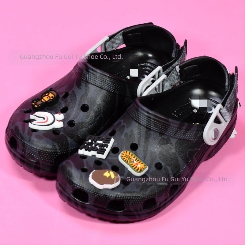 Clogs unisex din EVA, design camuflaj cu cap de maimuță, talpă antiderapantă, stil Cartoon Paradise, primăvara 2025