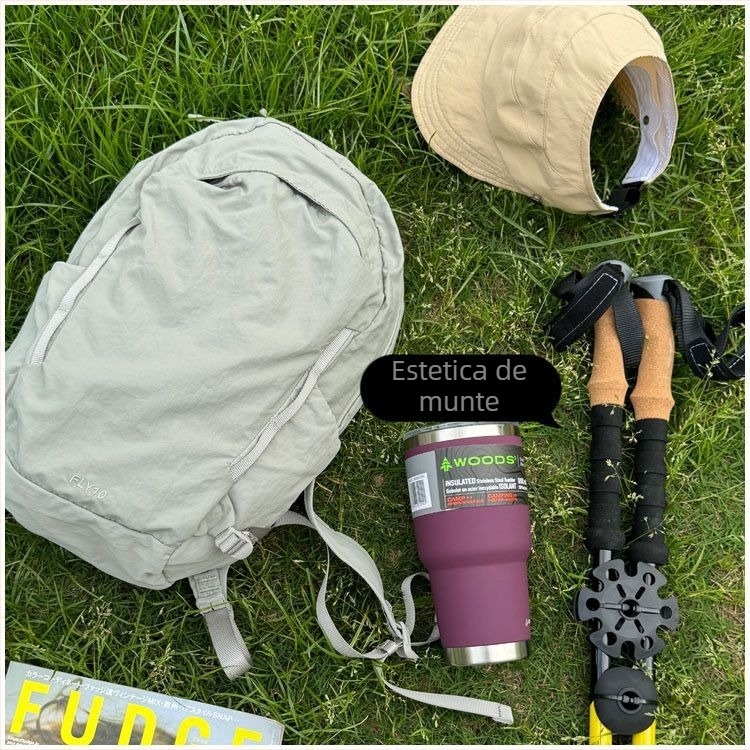 Rucsac sport pentru activități în aer liber - ultraușor, impermeabil, respirabil și antibacterian, căptușeală din nailon.