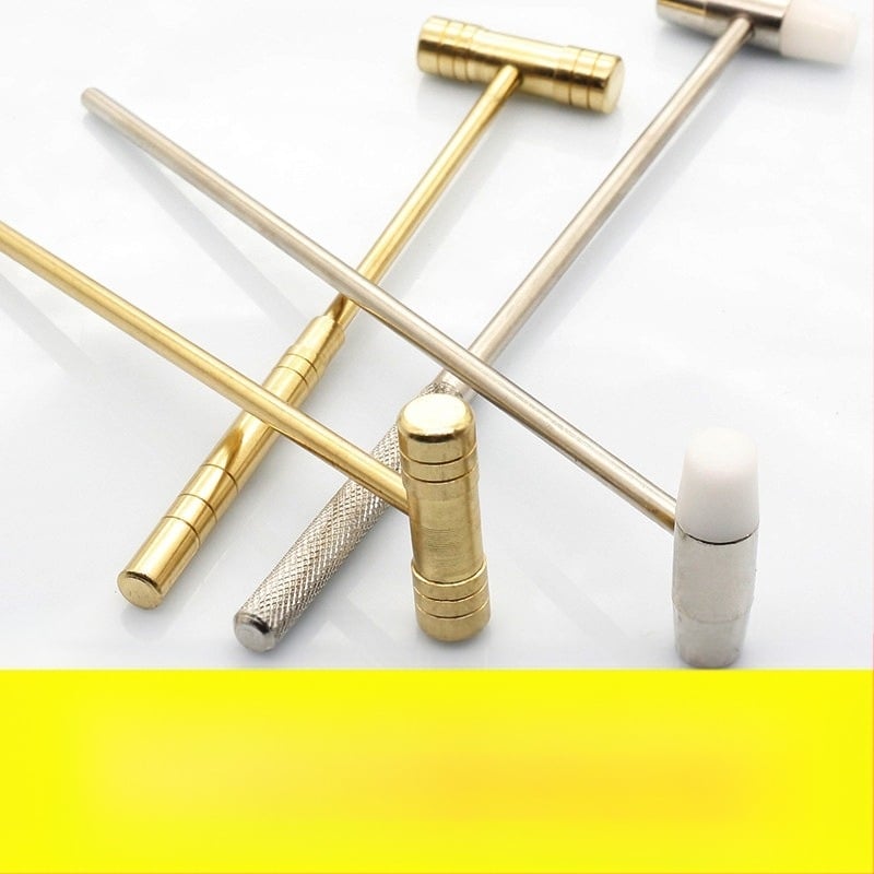 Cioc de reparat ceasuri, cu cap dublu detașabil; capul: fier/alamă/plastic; tijă: fier/alamă; potrivit pentru repararea ceasurilor și montarea de instrumente de precizie