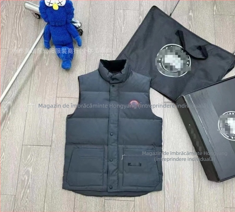 Vesta bărbătească cu umplutură din puf, croi lejer, căldură de iarnă, fără glugă, material acetat