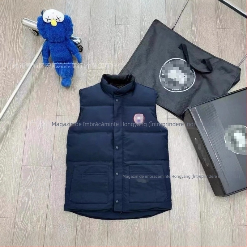 Vesta bărbătească cu umplutură din puf, croi lejer, căldură de iarnă, fără glugă, material acetat