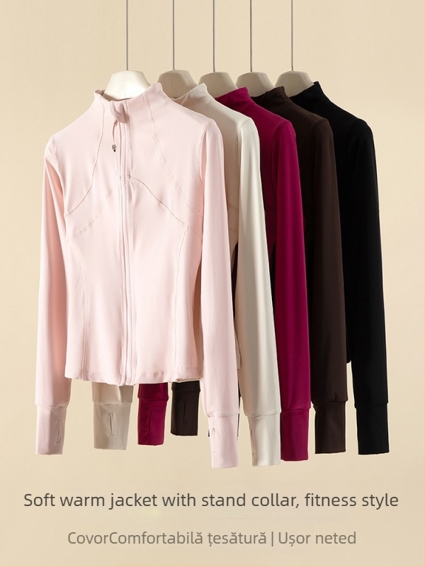 Geacă sport feminină din nailon-spandex, croială slim, guler înalt cu fermoar, mâneci lungi, lungime 50–65 cm
