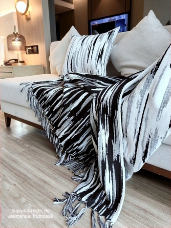 Poliester hotel bed runner cu model geometric, stil lux accesibil, cod produs Fs75736554302200
