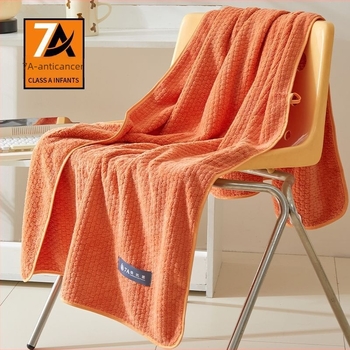 Prosop de baie Coral Velvet – moale, absorbant, uscare rapidă; pentru baie/plajă; poliester 150D Jacquard, sub 100 g