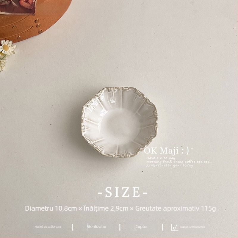 Farfurie de supă din porțelan, adâncă, cu margine dantelată și model în dungi, glazură la cuptor, veselă modernă minimalistă