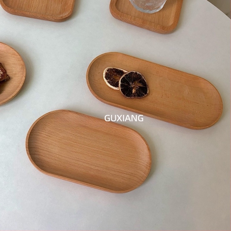 Tavă ovală din lemn masiv în stil japonez, cu suport pentru pahare și spațiu pentru bijuterii