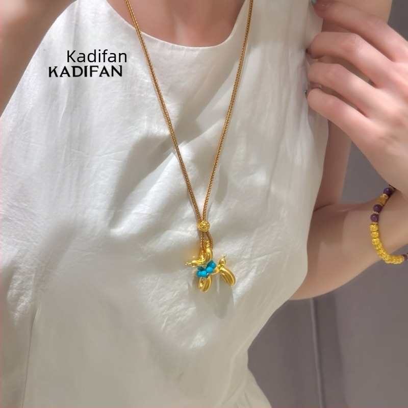 Colier din cupru cu pandantiv cățeluș balon, în formă U, stil natural, proaspăt și dulce, primăvara 2025