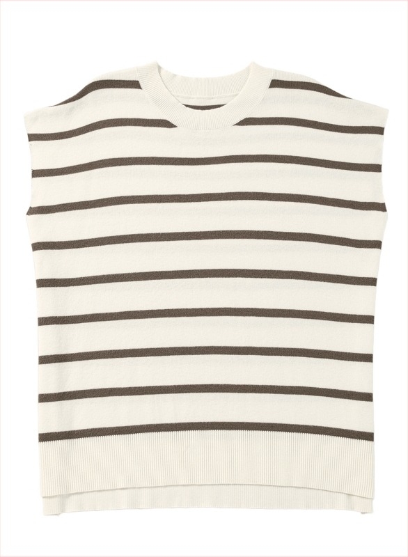 Tricou din viscose, model cu dungi în blocuri, mâneci scurte, guler rotund, croială lejeră