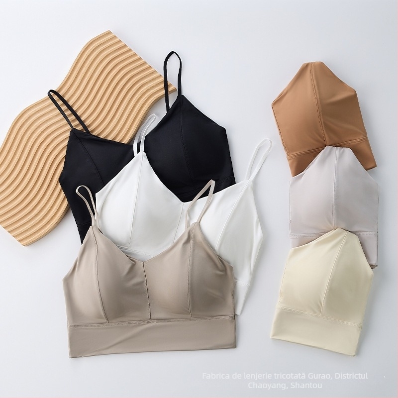 Top bustier fără bretele, din ice silk, bază din nylon 80–90%, cup complet, formă cupe: sus subțire / jos gros, stil coreean design spate, respirabil și confortabil